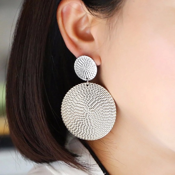 💙💎GRATEFUL💙MAKER💎💙 Jewelry - NEW!💙💎GOLDEN💛SILVERY💛MODERN💛BIG💛CIRCLES!💎💙